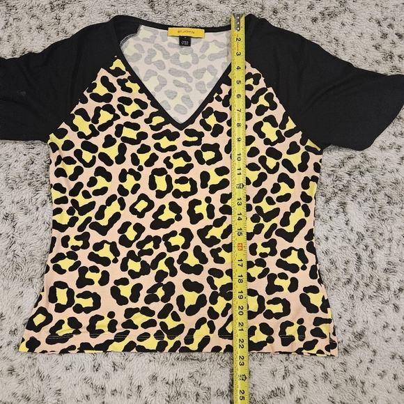 St. John SZ Med Colorful Animal Print V-Neck T-Shirt Short Loose Sleeves - Picture 5 of 8